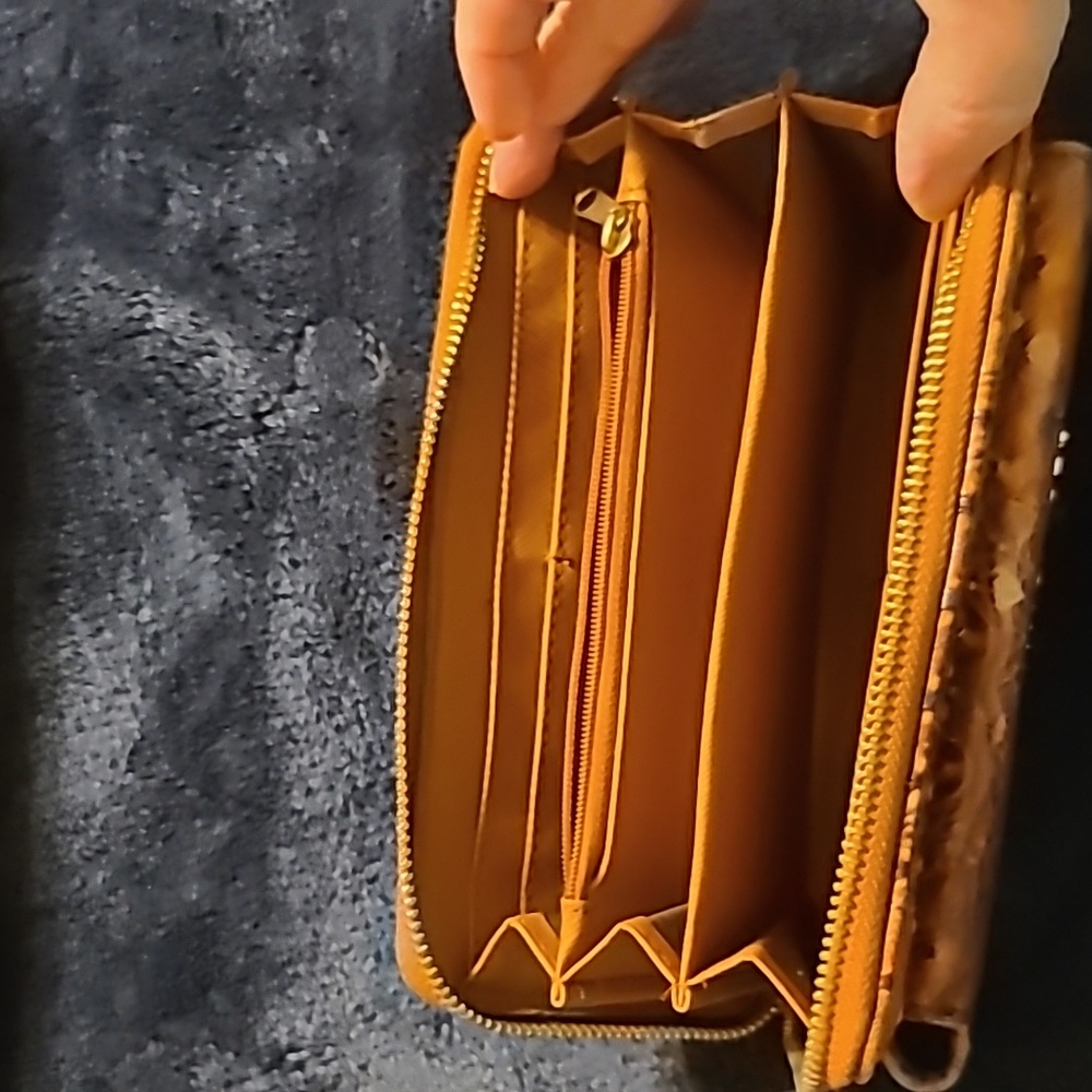 Brown Bag With Matching Wallet - image 5